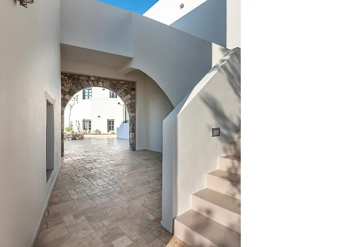 Anamnezia Luxury (adults Only) *