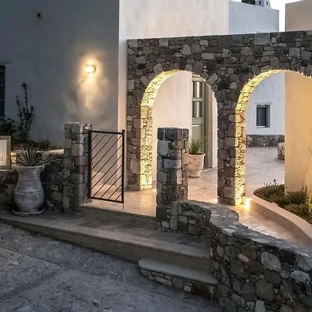 Anamnezia Luxury (adults Only) *