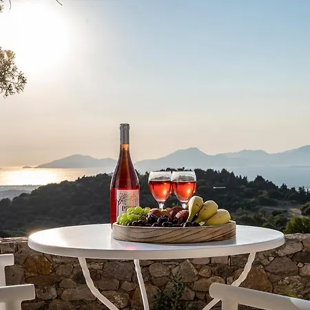 Anamnezia Luxury (adults Only) *